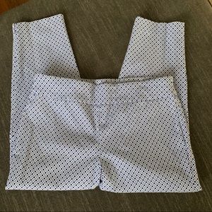 Stretchy Print Capri Pants